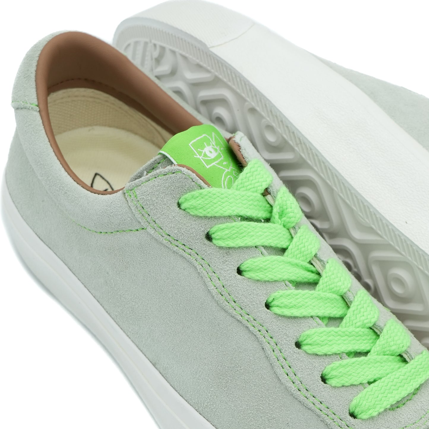 Last Resort AB VM004 Milic Suede - Green Tint / White