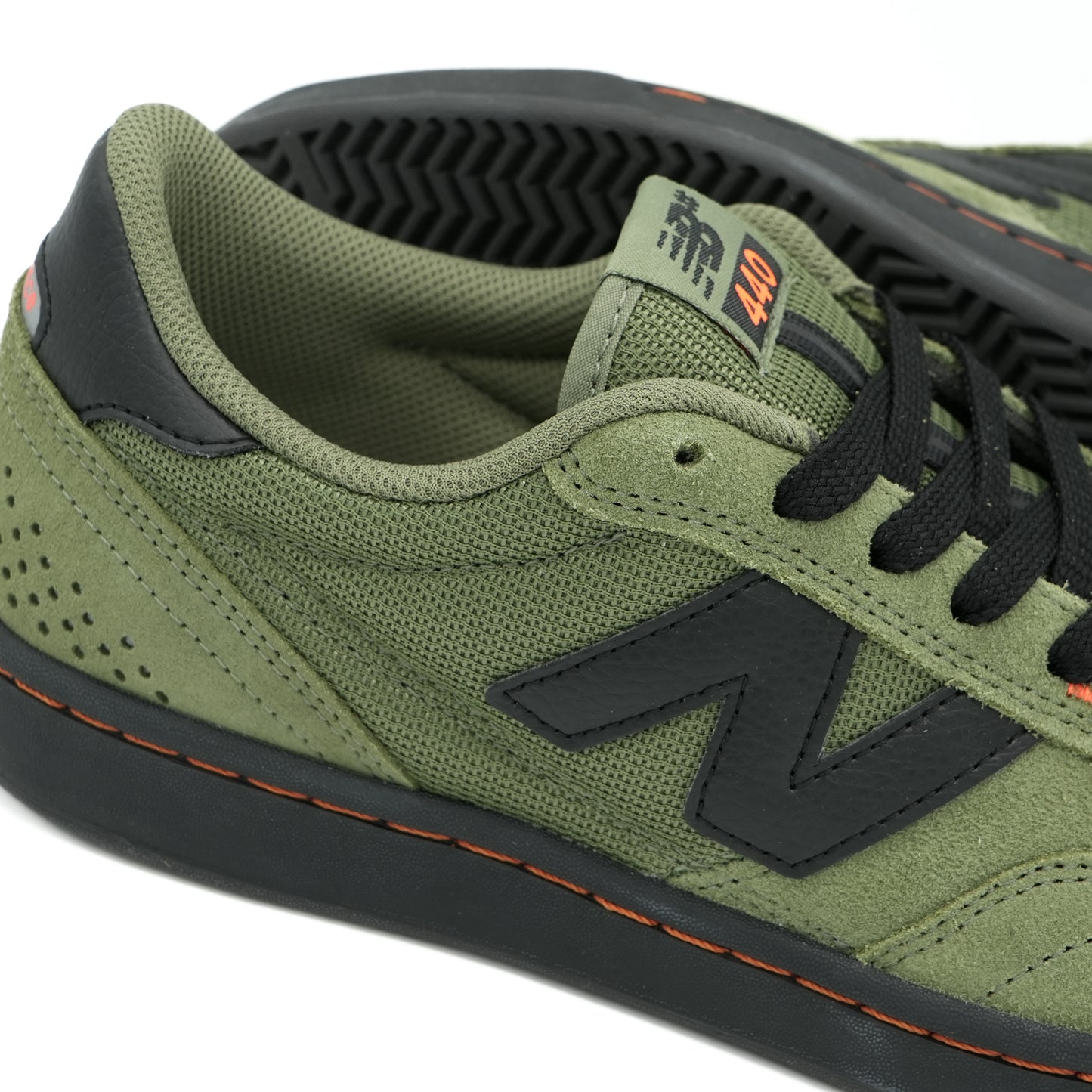 New Balance 440v2 - Green / Black