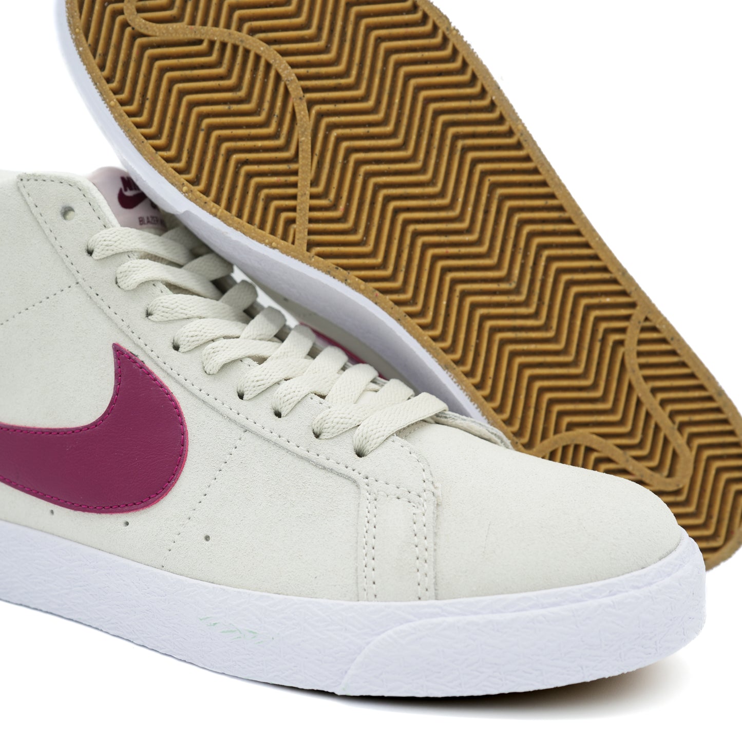 Nike SB Blazer Mid - Pale Ivory / Noble Red