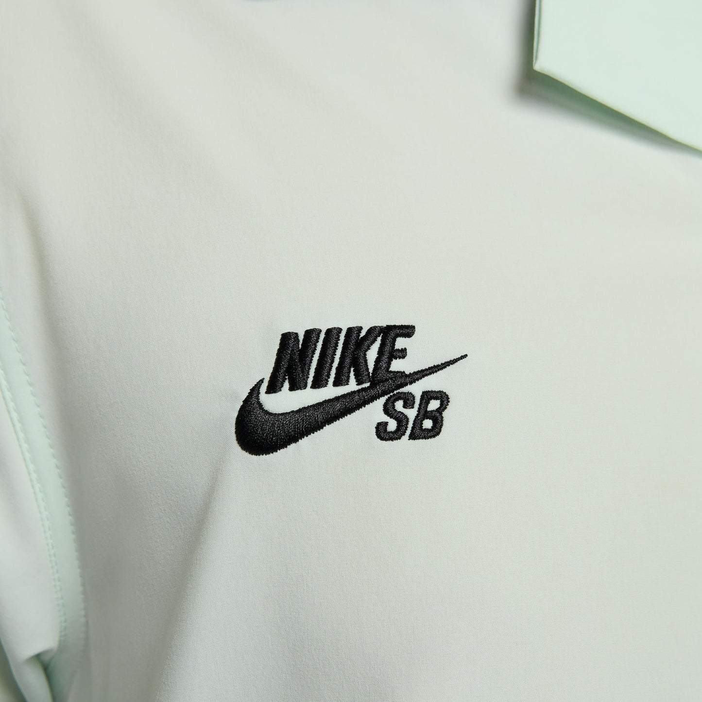 Nike SB Olympic Chameleon Button Up Jersey - Barely Green