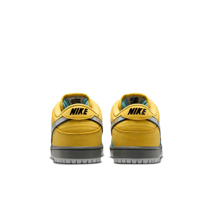 Nike SB Dunk Low Pro -  Lightening / Wolf Grey