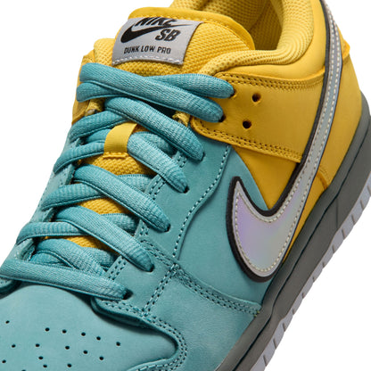 Nike SB Dunk Low Pro -  Lightening / Wolf Grey