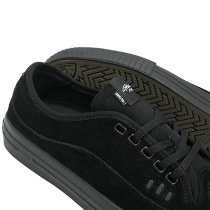 Globe Gillette - Black / Black
