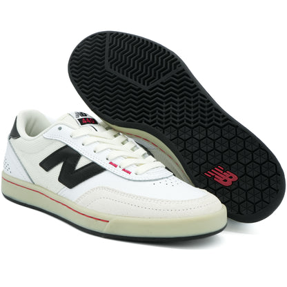 New Balance 440 V2 - White / Black
