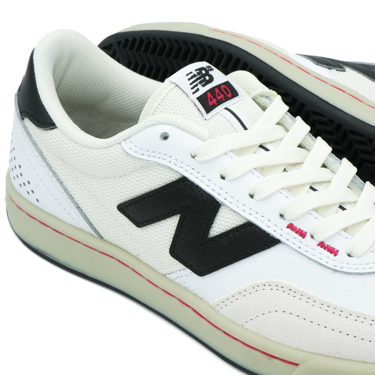 New Balance 440 V2 - White / Black