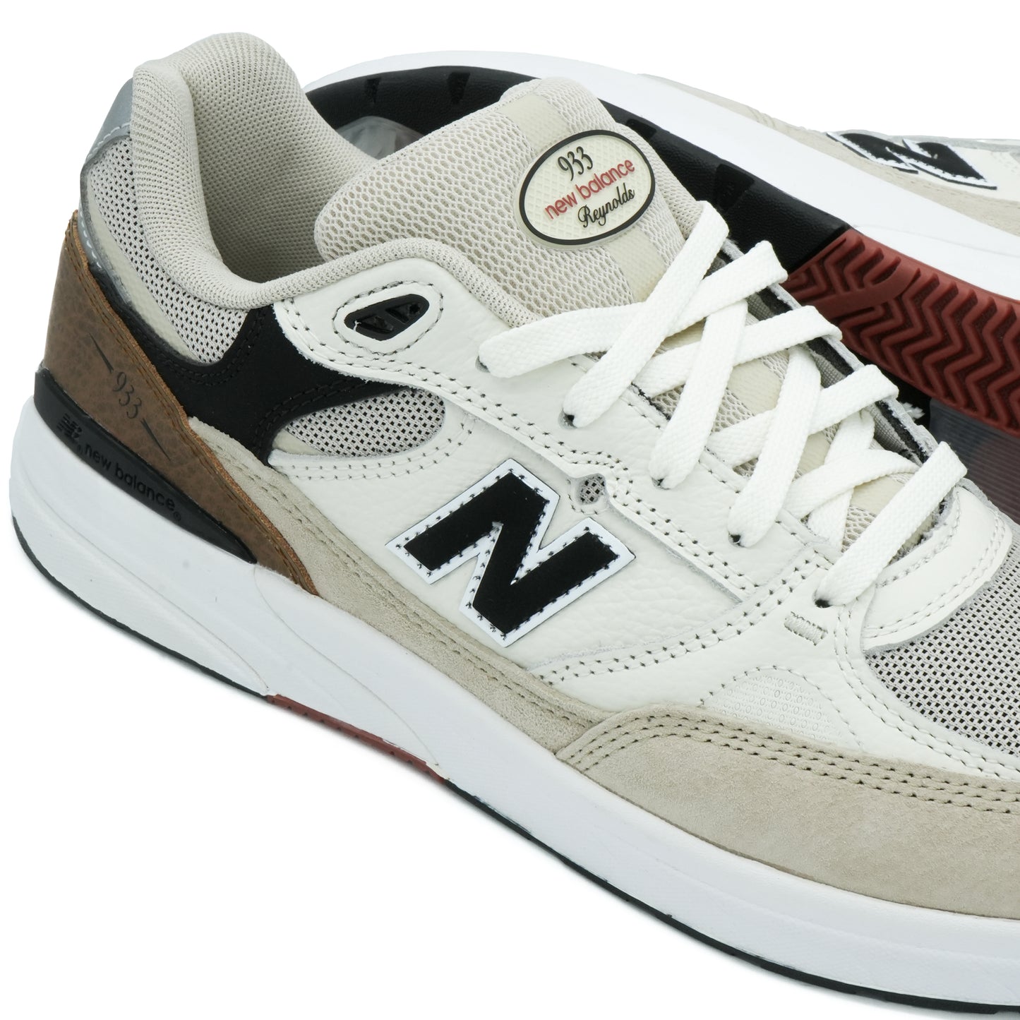 New Balance Andrew Reynolds 933 - Brown / White