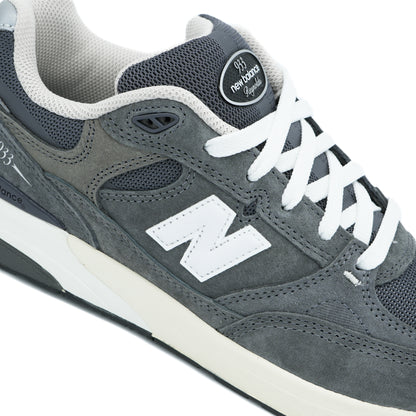 New Balance Andrew Reynolds 933 - Grey