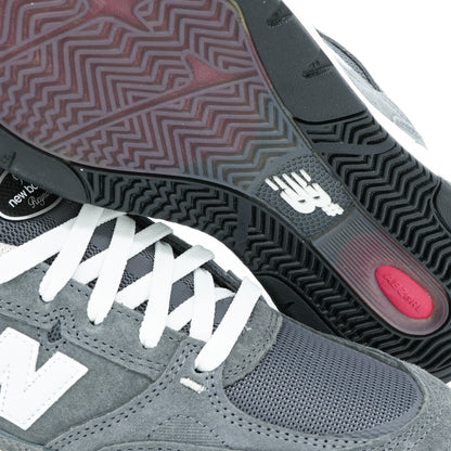 New Balance Andrew Reynolds 933 - Grey