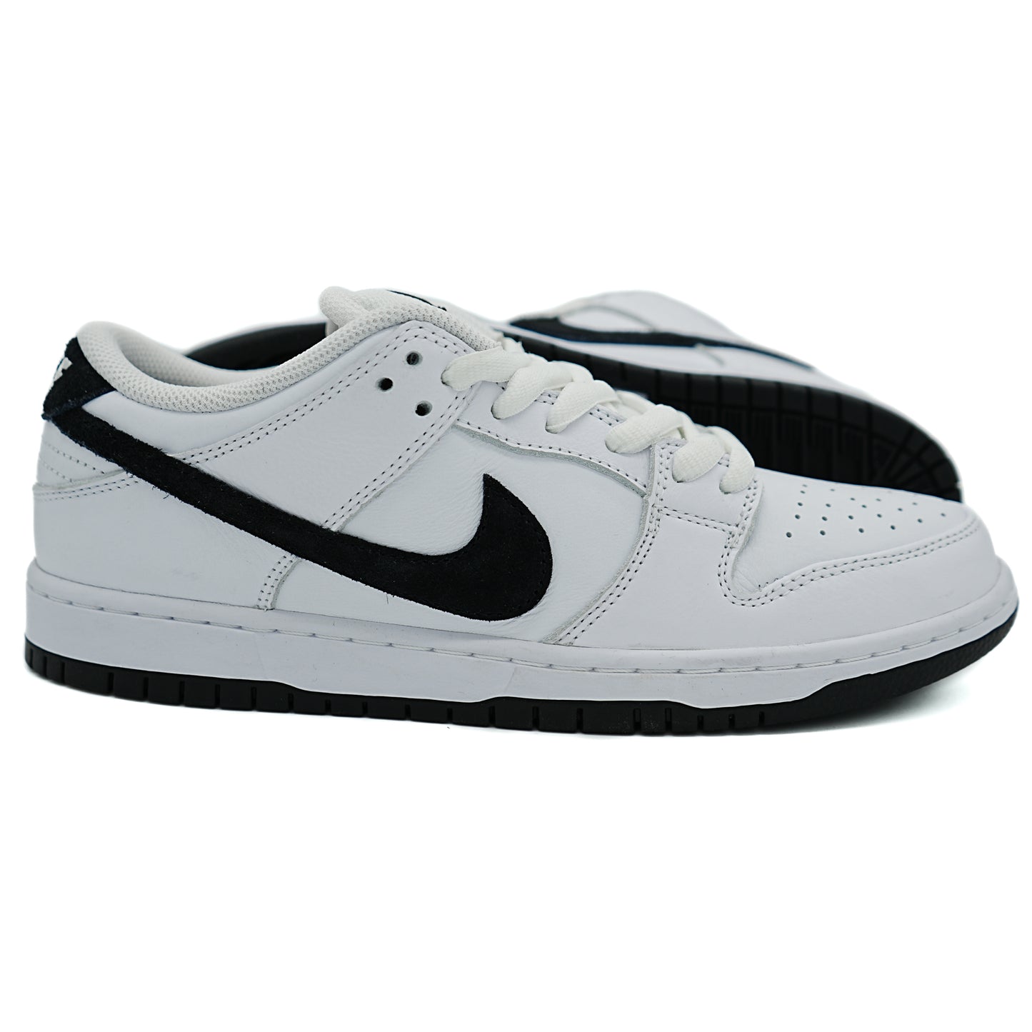 Nike SB Dunk Low - White/Black/White