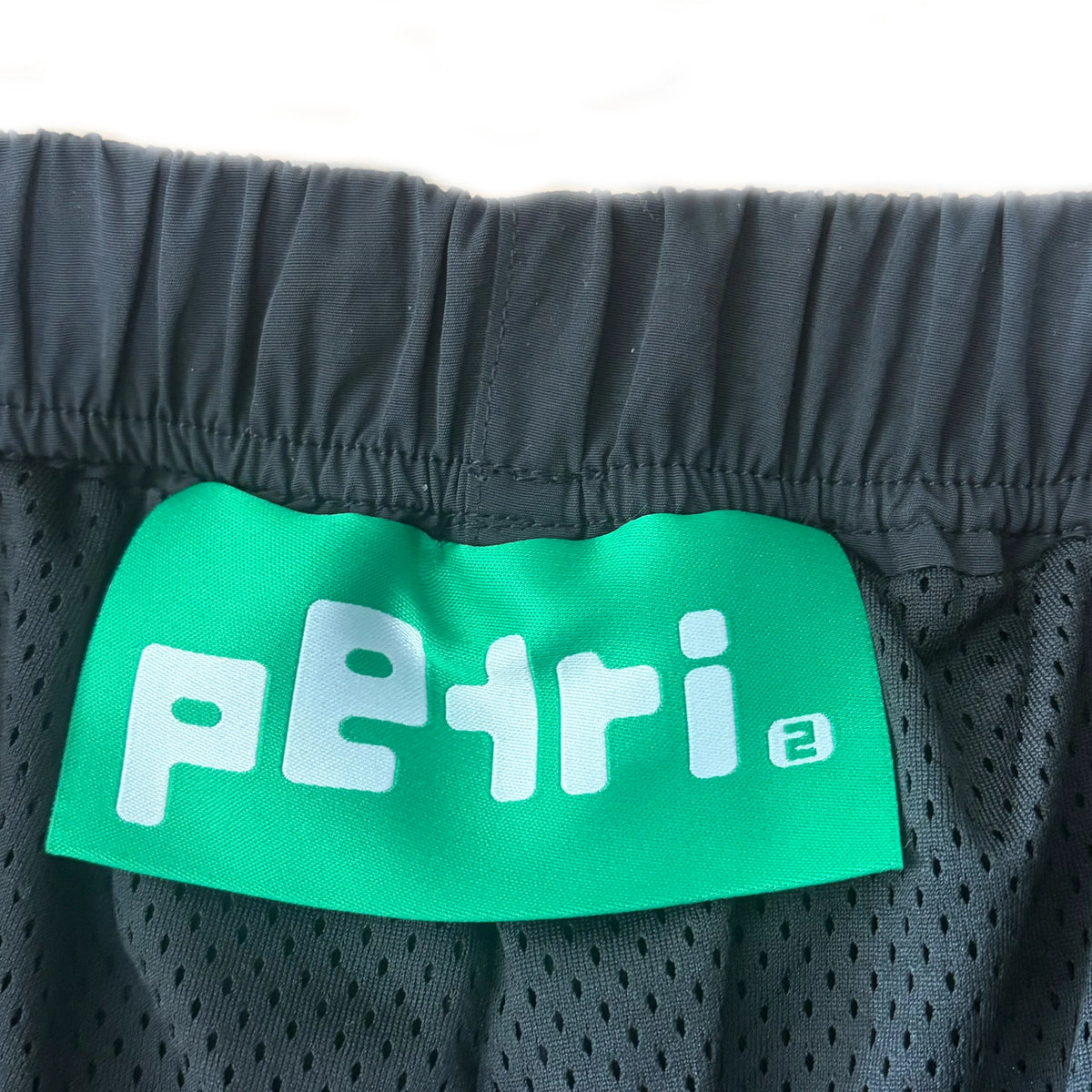Petri Nylon Darted 3/4 Shorts - Black