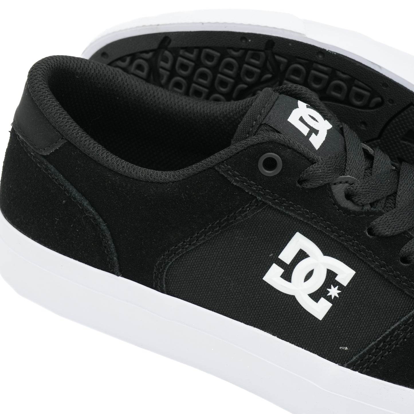 DC Teknic - Black / White