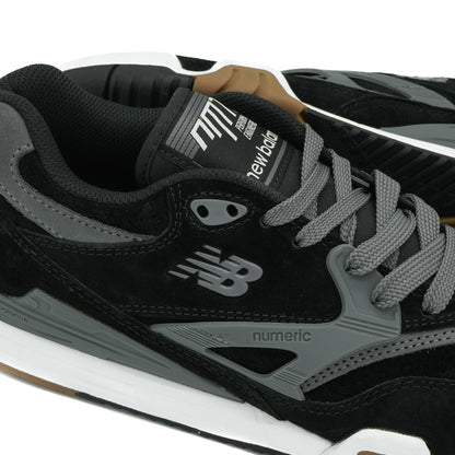 New Balance 770YZZ - Black/Grey