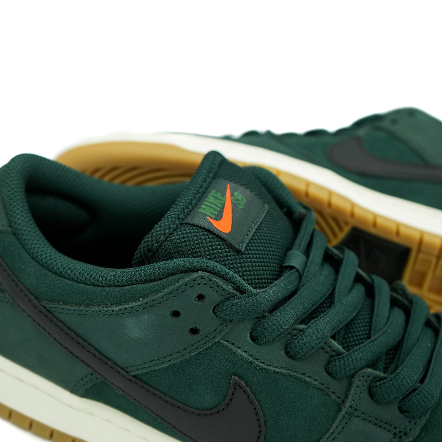 Nike SB Dunk Low Pro - Deep Fir