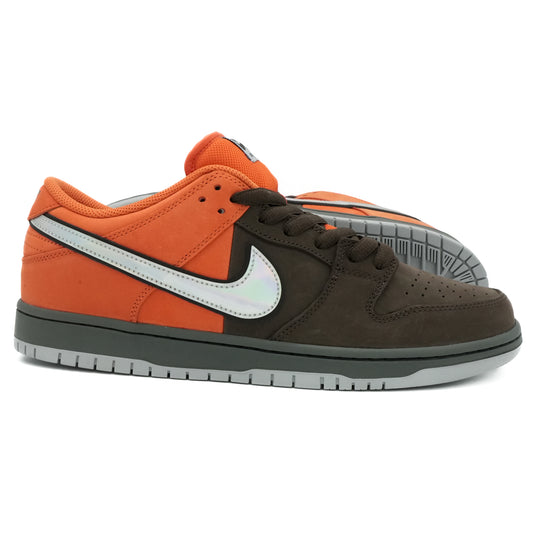 Nike SB Dunk Low Pro - Safety Orange / Wolf Grey / Baroque Brown