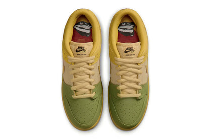 Nike SB Dunk Low Pro WC - Saffron Quartz / Pear