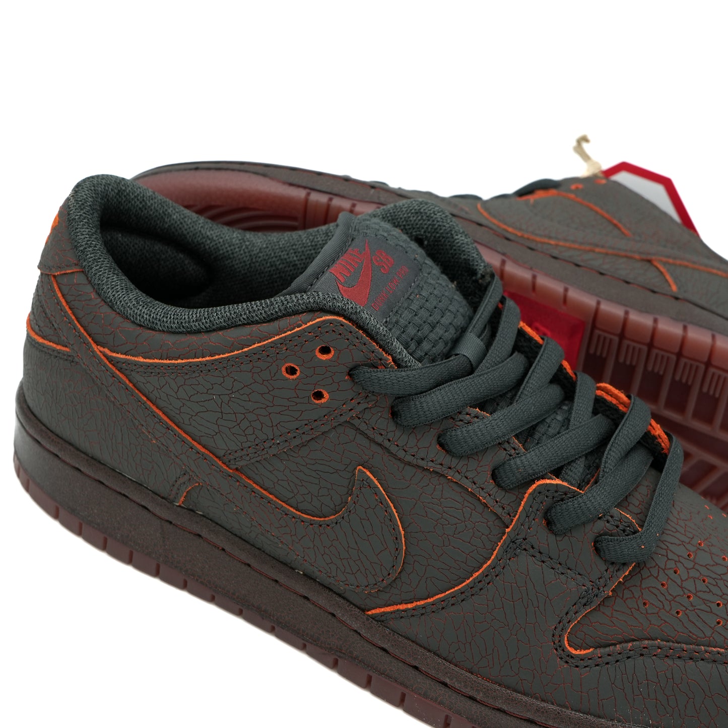 Nike SB Dunk Low Pro - Krampus