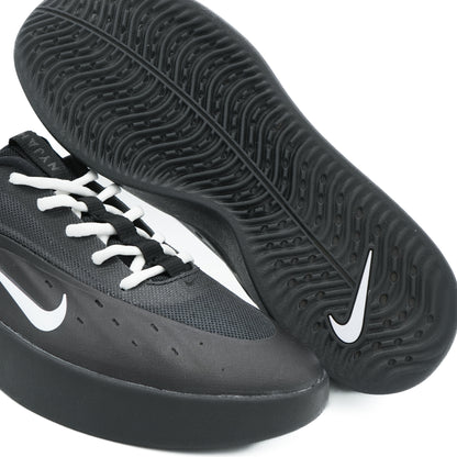 Nike SB Zoom Nyjah 4 - Black / Black / White