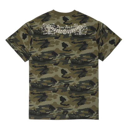 Passport Kollaasi Tee - Woodland Camo
